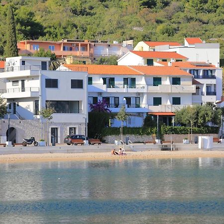 Apartments By The Sea Igrane, Makarska - 6653 Екстер'єр фото