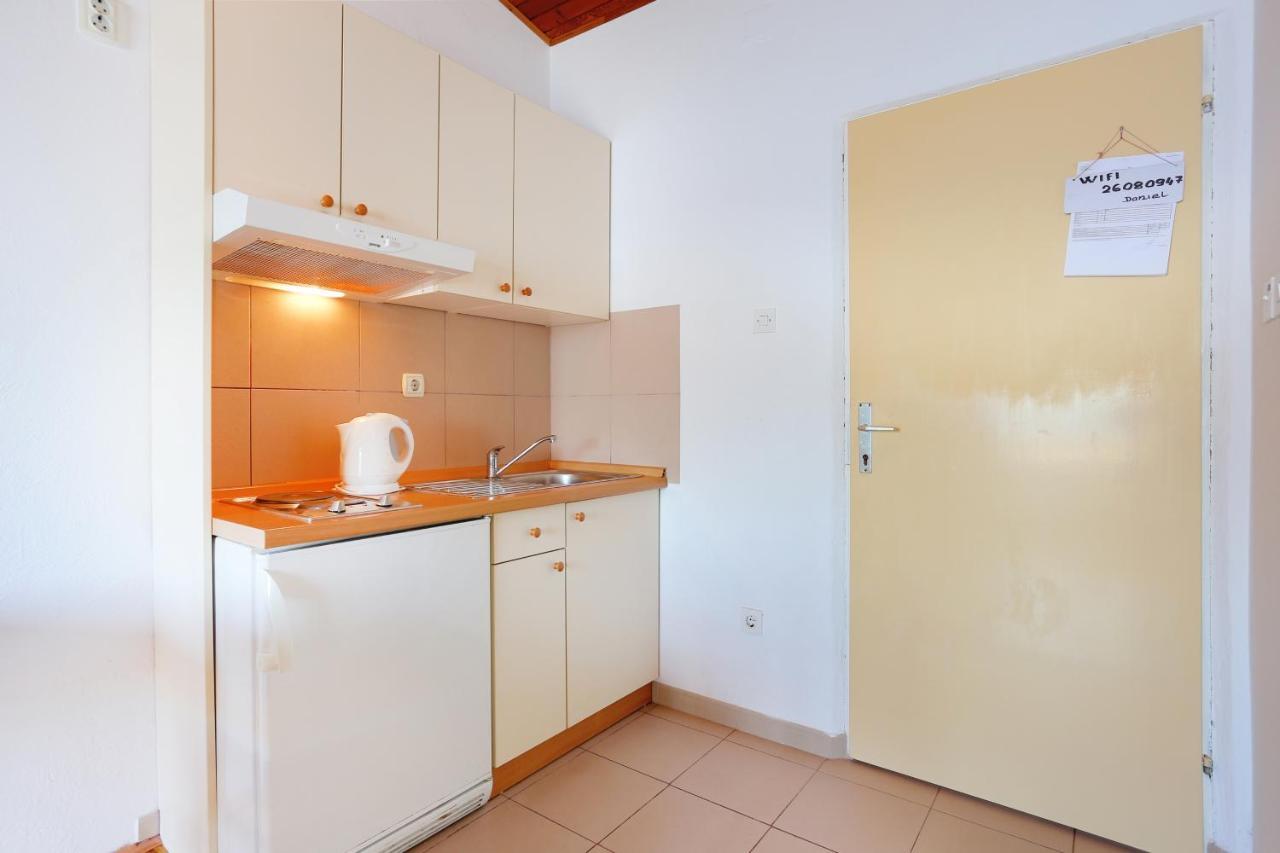 Apartments By The Sea Igrane, Makarska - 6653 Екстер'єр фото