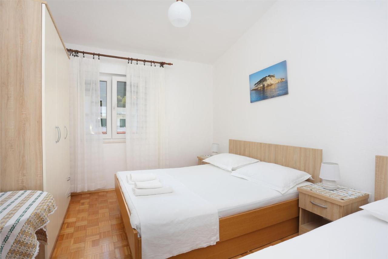 Apartments By The Sea Igrane, Makarska - 6653 Екстер'єр фото