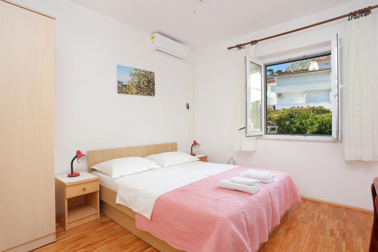 Apartments By The Sea Igrane, Makarska - 6653 Екстер'єр фото